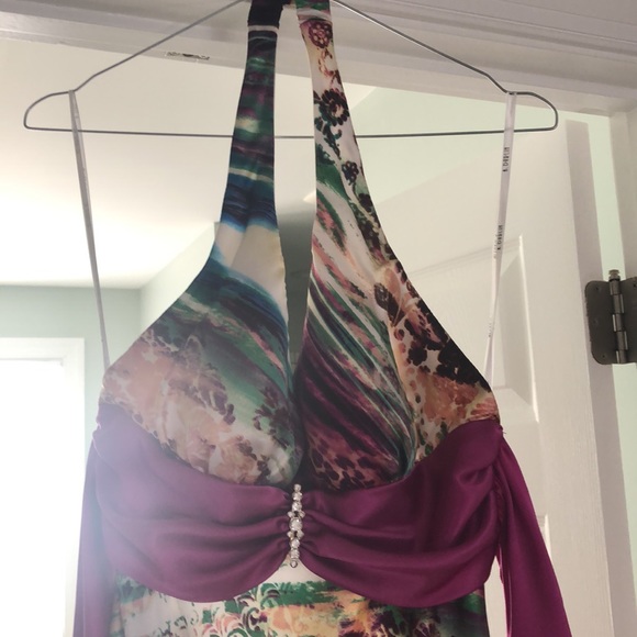 Prom style long dress halter neck with bow - Picture 4 of 12